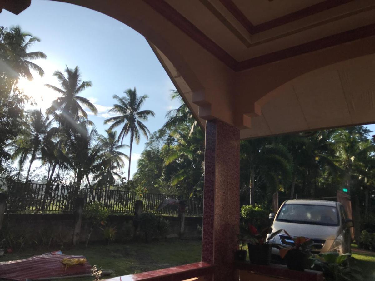Khloe Serenity Guest House Batuan Екстер'єр фото