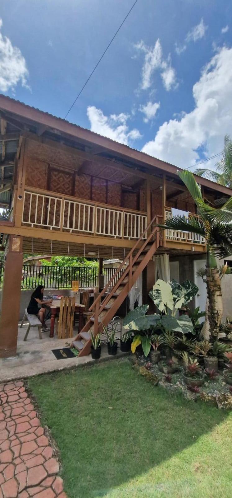 Khloe Serenity Guest House Batuan Екстер'єр фото