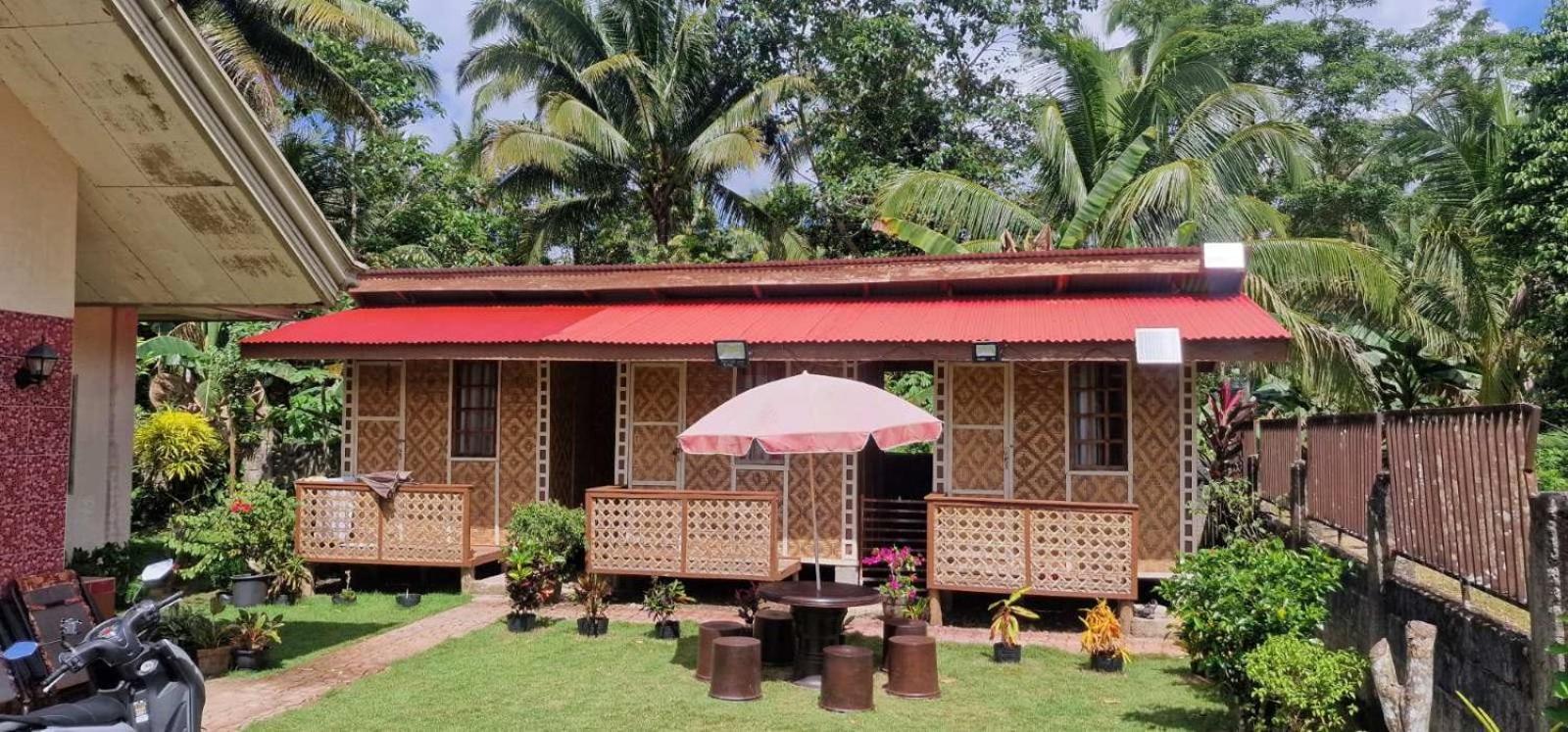 Khloe Serenity Guest House Batuan Екстер'єр фото