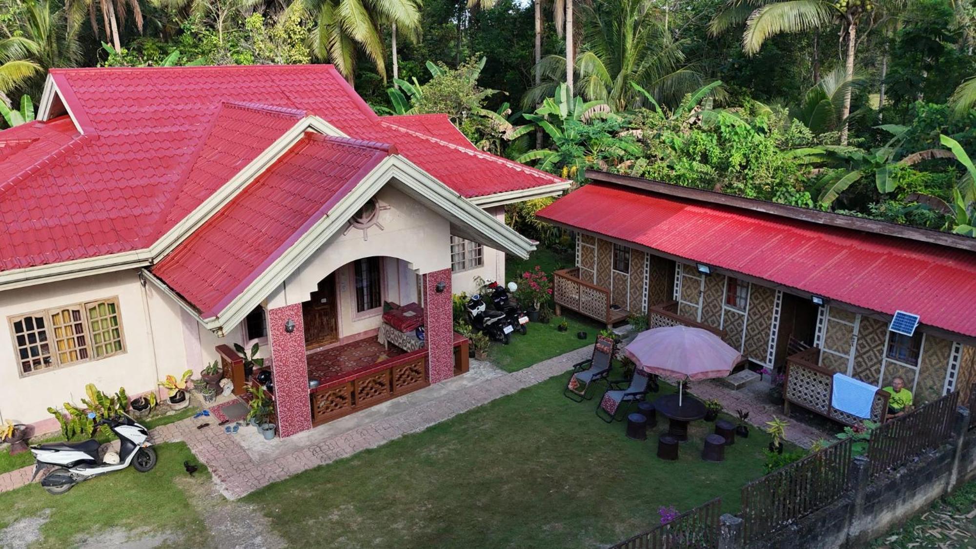 Khloe Serenity Guest House Batuan Екстер'єр фото